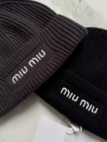 Шапка MIU MIU