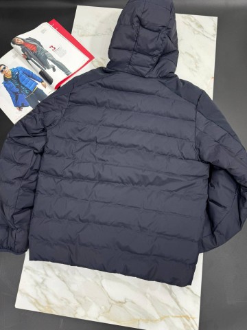 Пуховик Prada