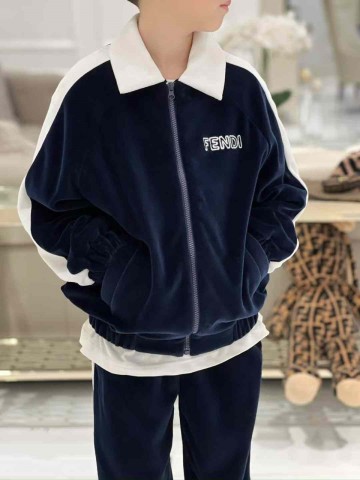 Костюм Fendi