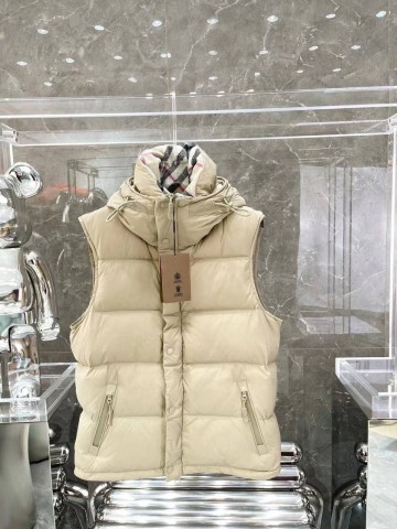 Пуховик-трансформер Burberry