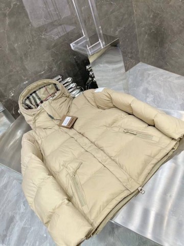 Пуховик-трансформер Burberry
