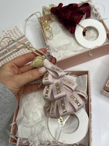 Новогодняя игрушка Dior