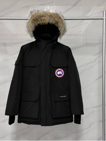 Пуховик Canada Goose