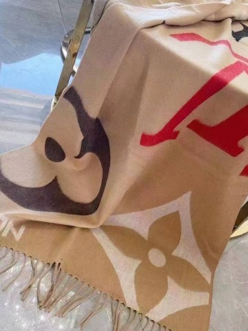 Шарф Louis Vuitton