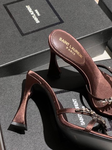 Босоножки Yves Saint Laurent