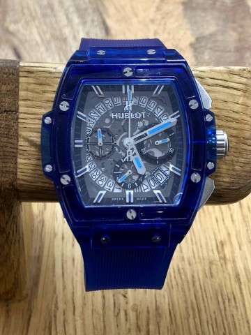 Часы Hublot