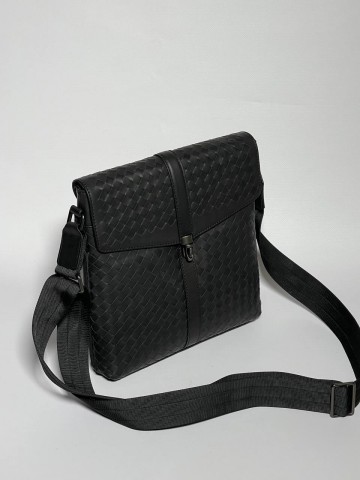 Сумка-мессенджер Bottega Veneta