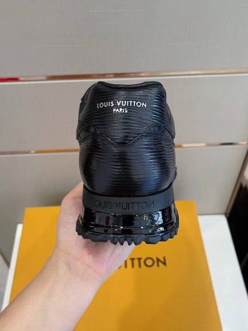 Кроссовки Louis Vuitton