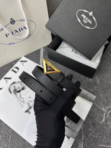Ремень Prada
