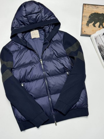 Пуховик Moncler