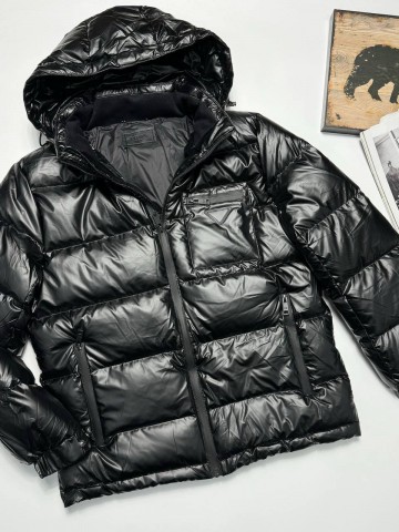 Пуховик Prada