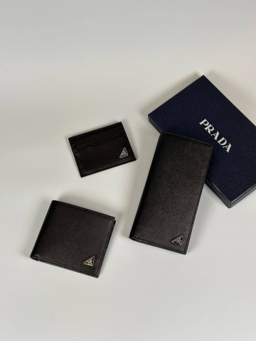 Кошелек Prada