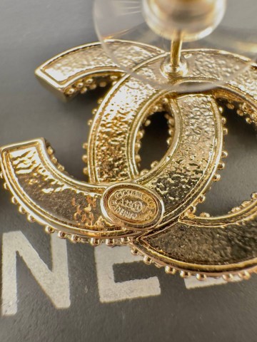 Серьги CHANEL