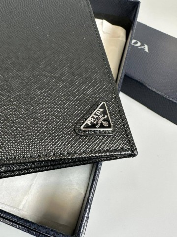 Портмоне Prada