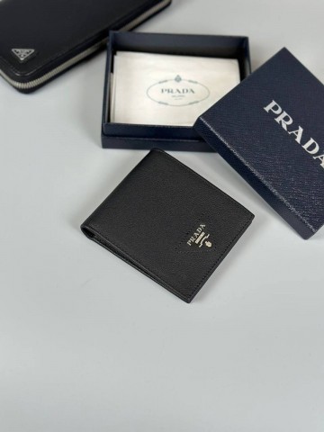 Кошелек Prada