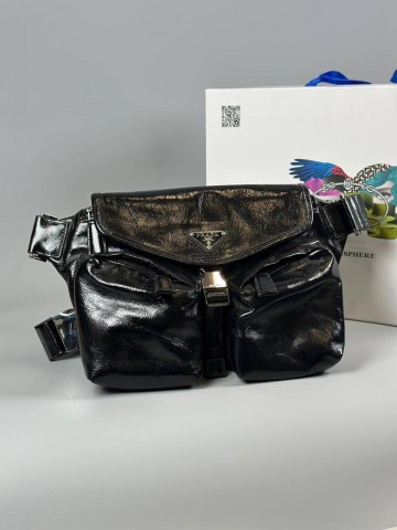 Поясная сумка Prada