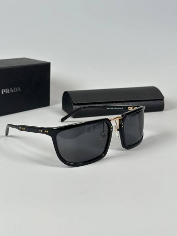Очки Prada