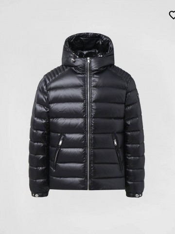 Пуховик Prada