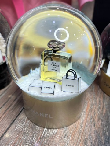 Шар CHANEL