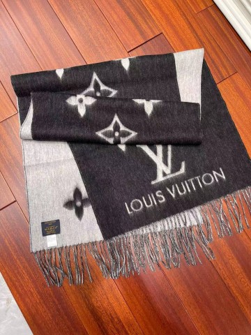 Шарф Louis Vuitton