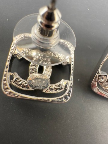 Серьги CHANEL
