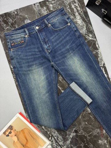 Джинсы Gucci