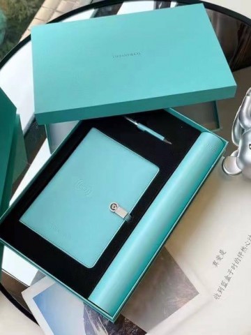 Набор Tiffany & Co. (блокнот + ручка + коврик)