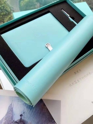 Набор Tiffany & Co. (блокнот + ручка + коврик)