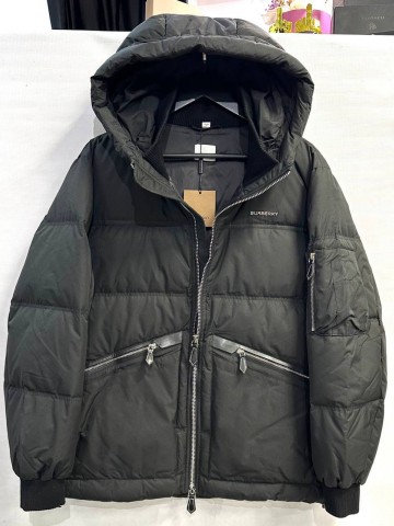 Пуховик Burberry