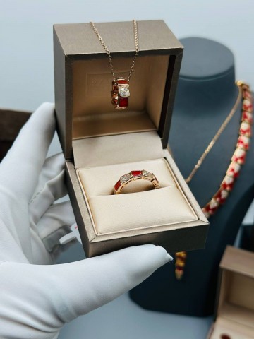 Кольцо Bvlgari
