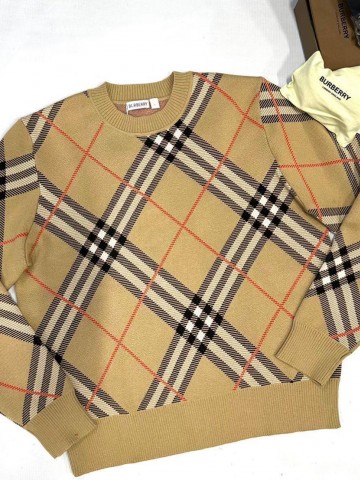 Свитер Burberry