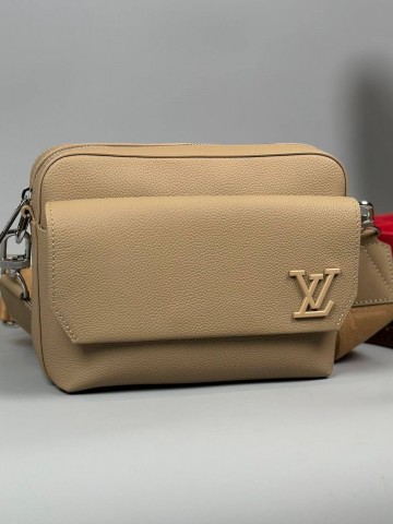 Сумка-мессенджер Louis Vuitton