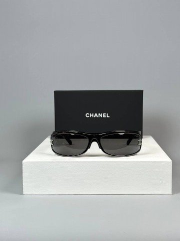 Очки Chanel