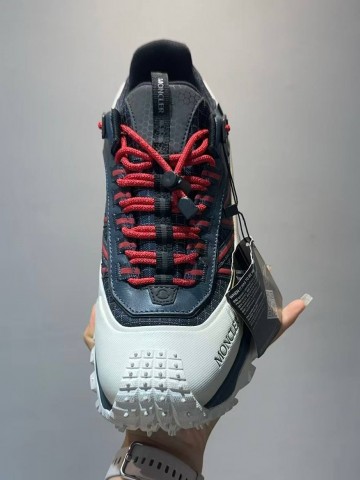 Кроссовки Moncler