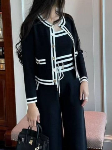 Костюм Balmain