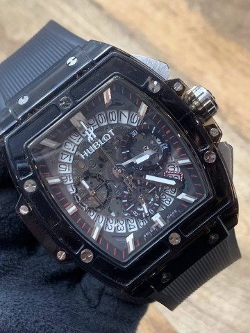 Часы Hublot