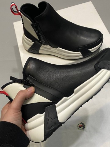 Кроссовки Moncler