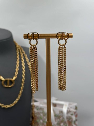 Серьги Dior