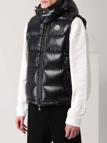 Безрукавка Moncler