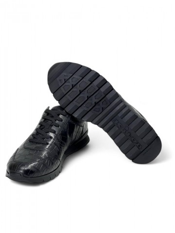 Кроссовки Kiton из кожи крокодила