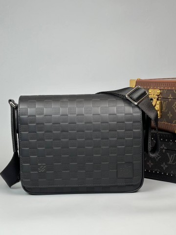 Сумка-мессенджер Louis Vuitton