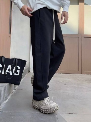 Спортивные штаны Balenciaga