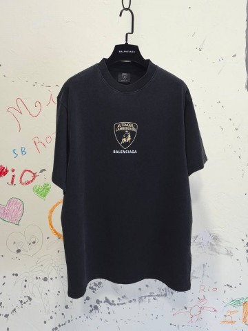 Футболка Balenciaga