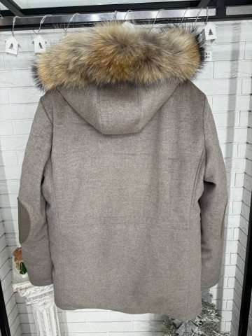 Пуховик Kiton