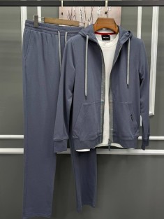 Костюм Kiton