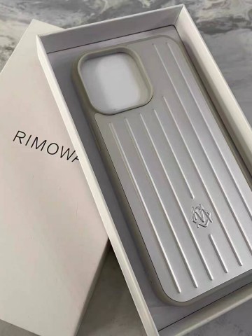 Чехол Rimowa