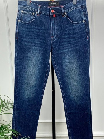 Джинсы Kiton