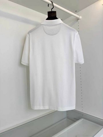 Футболка Prada