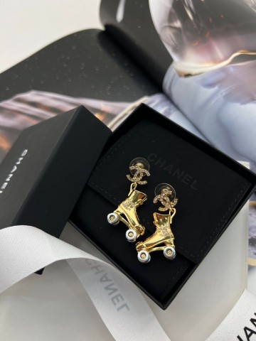Серьги CHANEL