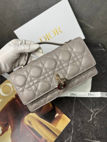 Сумка Dior
